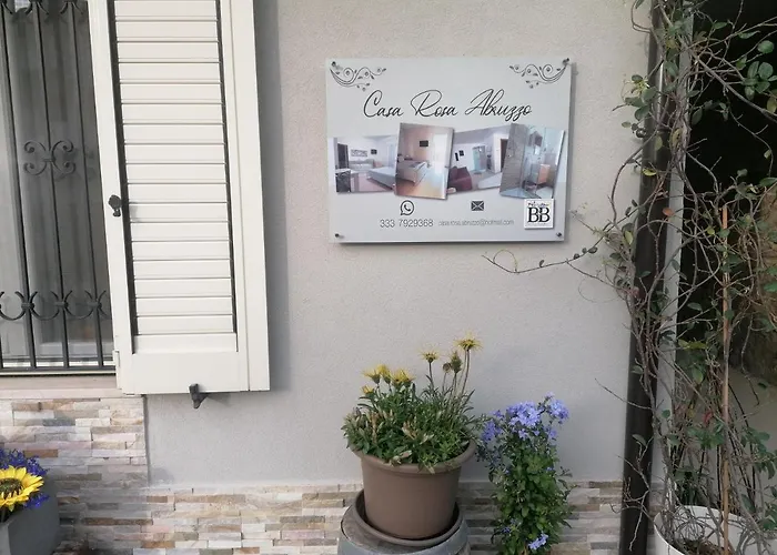 Casa Rosa Abruzzo2 Bed & Breakfast 3*